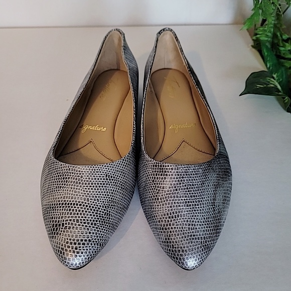 NWOT Trotters Estee Women Leather Ballet Flats Size 7.5W - Picture 4 of 8